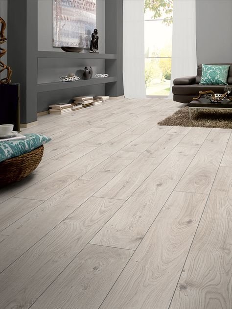 Floor Maintenance – Restoring the Shine of Laminated Wood Floors