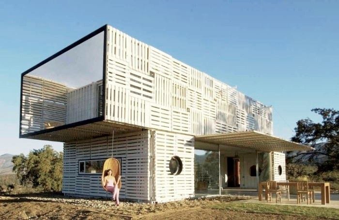 19 Stunning Container House Design Ideas